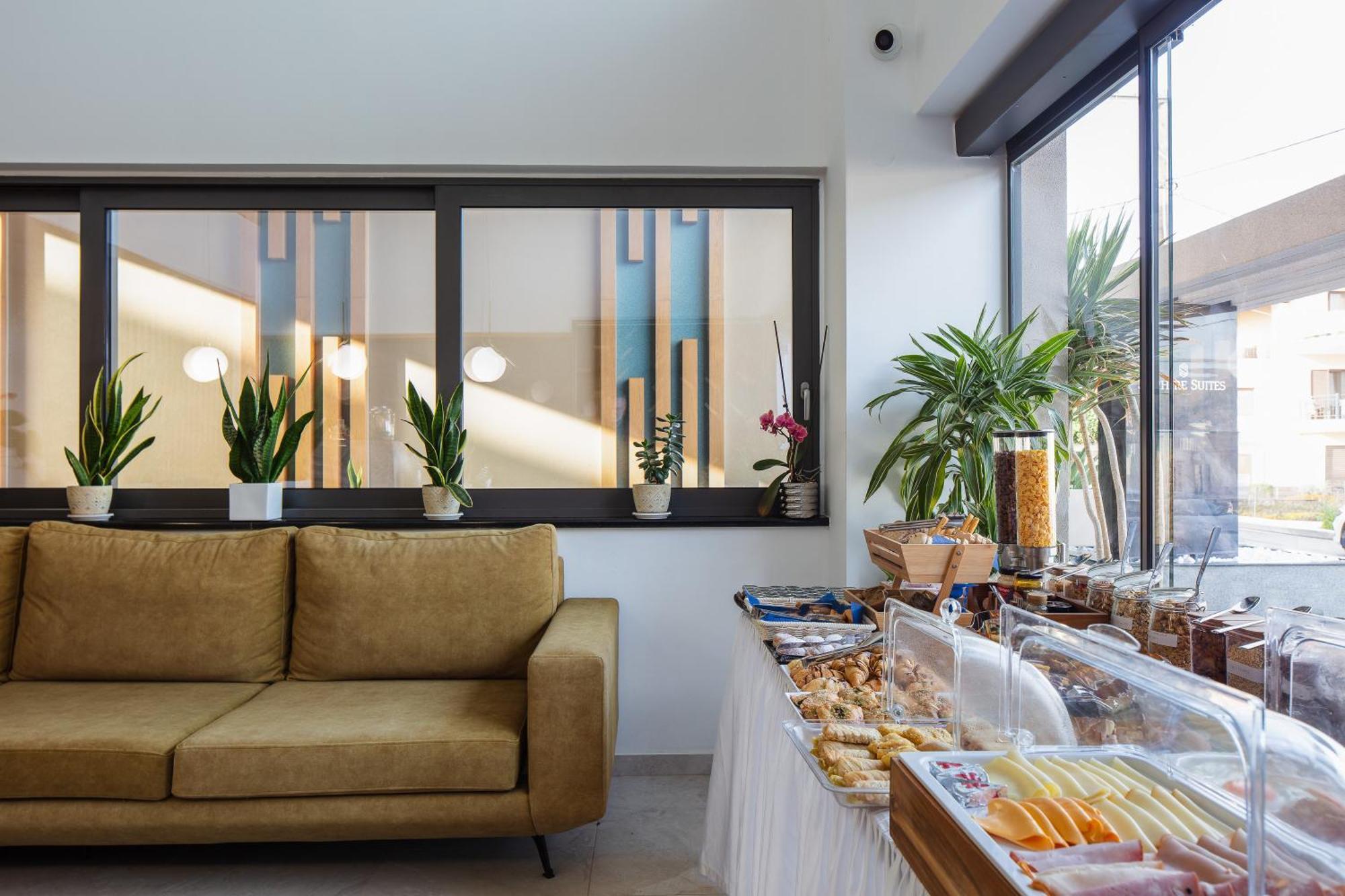 Sapphire Horizon Suites Kíssamos Esterno foto